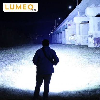 Lumeo ProBeam Flashlight